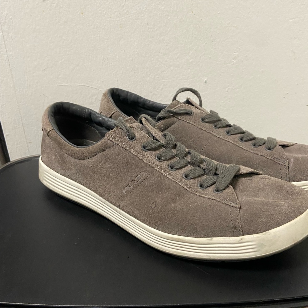 Prada 4E2336 Grey Suede Designer Sneakers Casua Shoes Size 8.5 Vintage Y2K 2000s - Picture 2 of 15